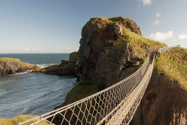 Carrick-a-rede rope bridge